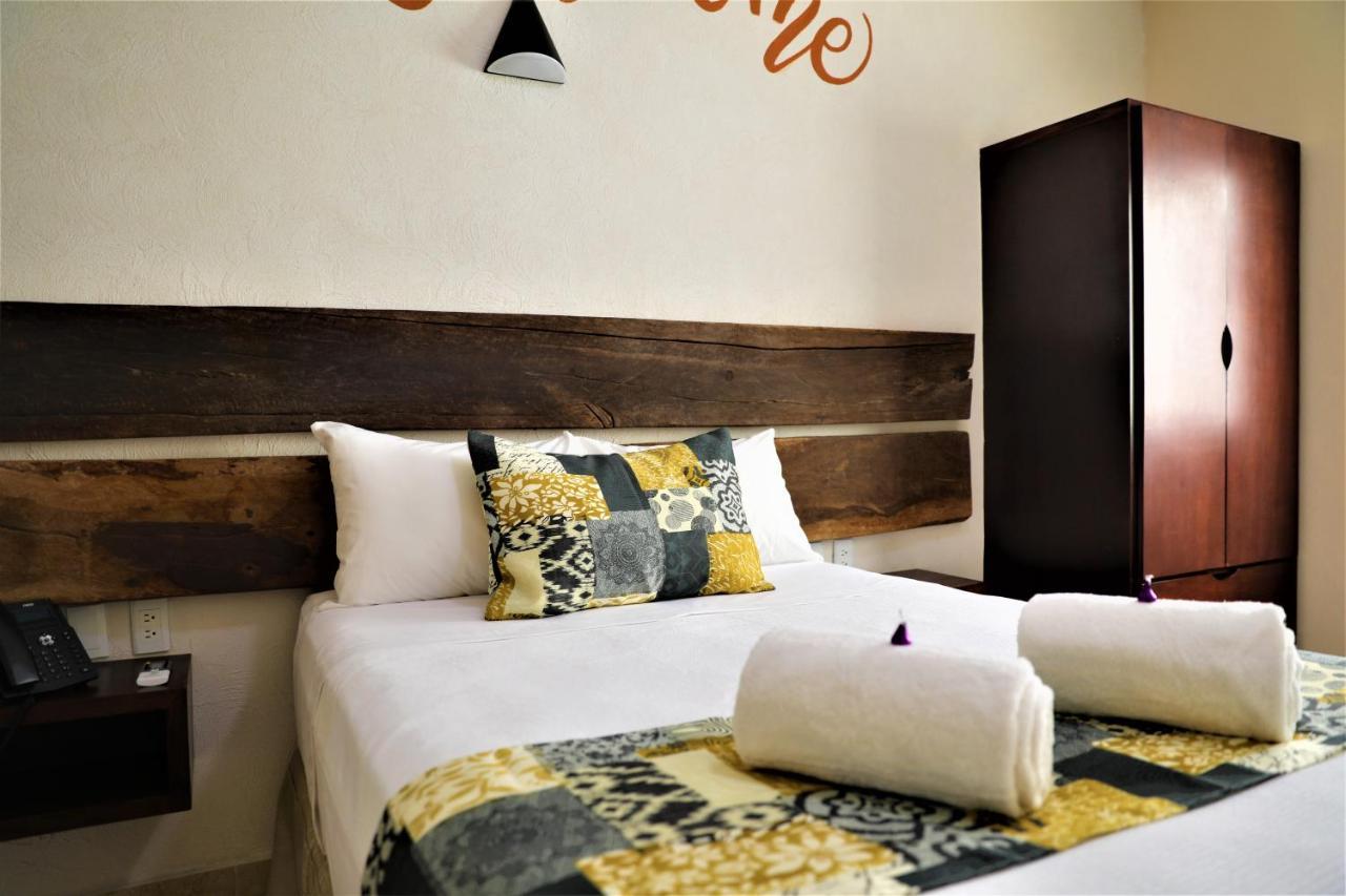 Hotel 12 Bees By Kavia Playa del Carmen Exterior foto