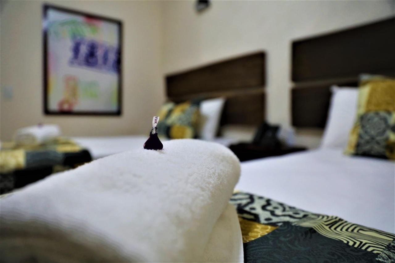 Hotel 12 Bees By Kavia Playa del Carmen Exterior foto